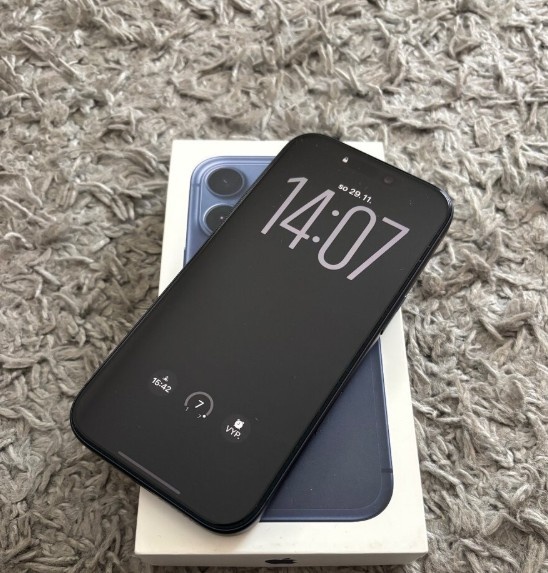 Apple iPhone 17 PRO 256 GB - 3