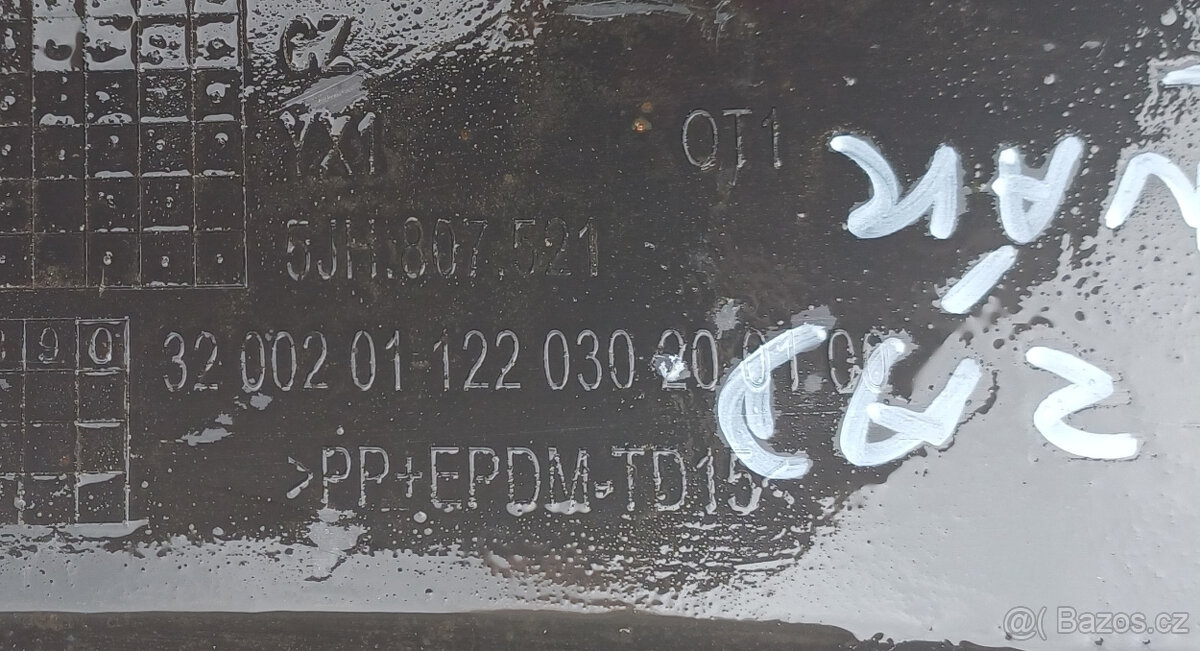 Spoiler zadního nárazníku Škoda Rapid 5JH807521 - 3