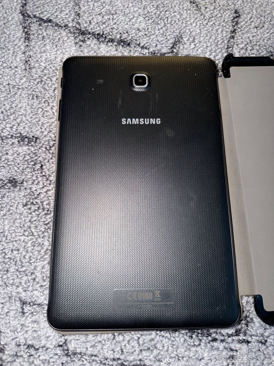 SAMSUNG Galaxy Tab E 9.6 SM-T561 černá - 3