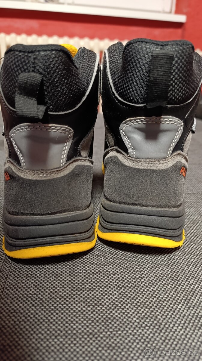 chlapecká zimní obuv Fila vel.36 - 3