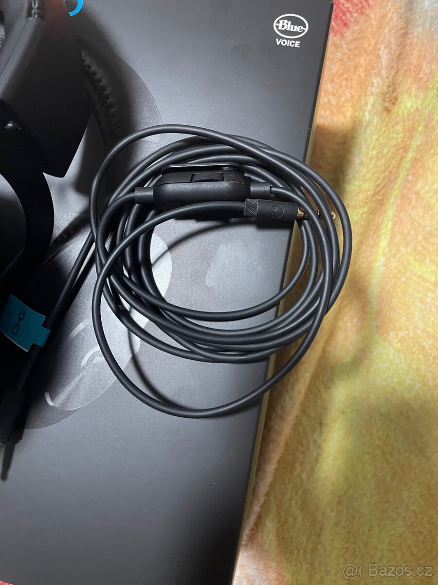 Logitech G PRO X Gaming Headset - 3