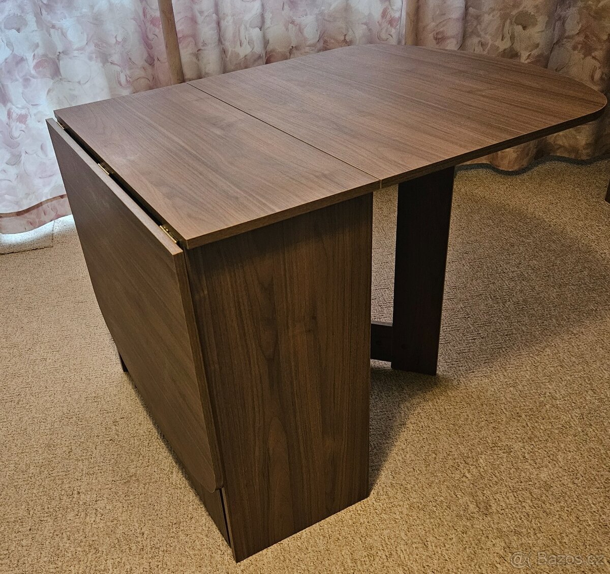 Rozkládací jídelní stůl - 3