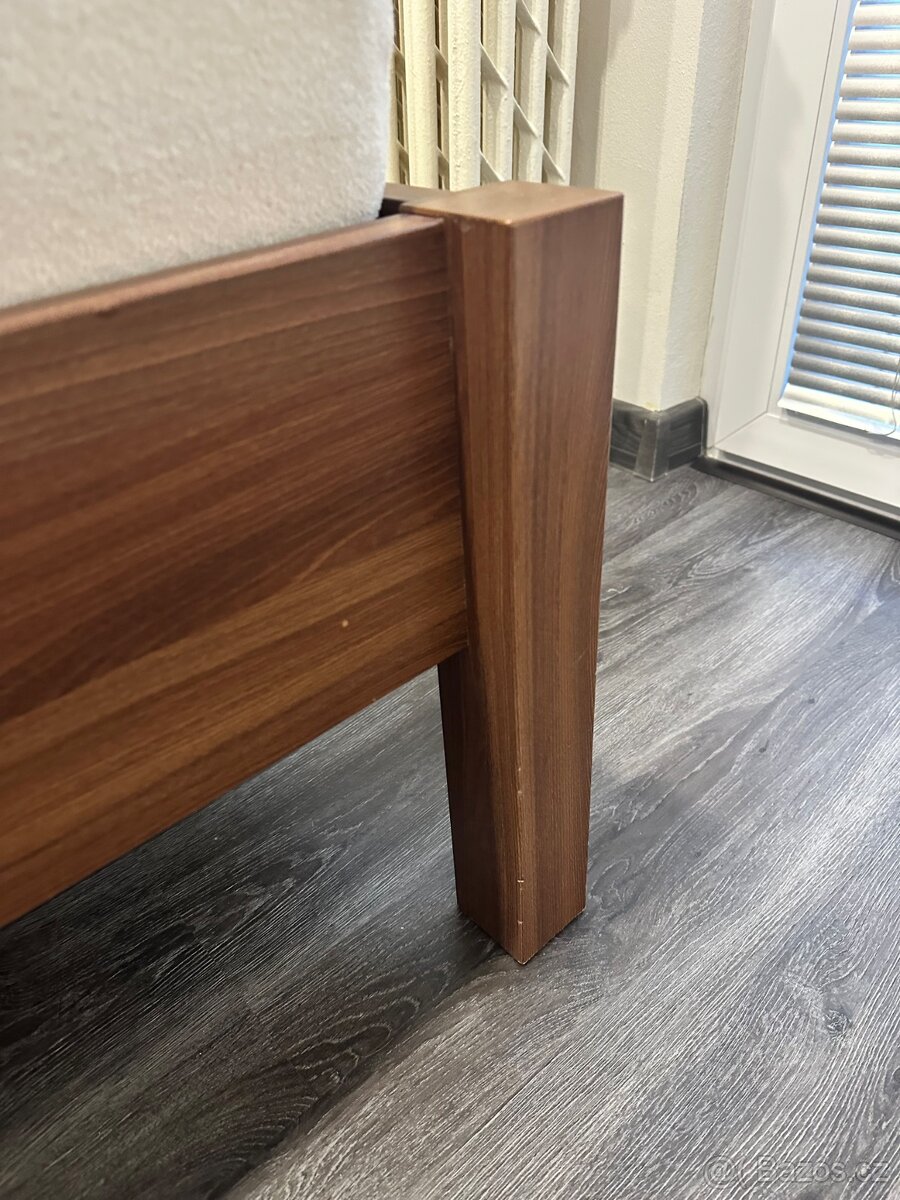 Manželská postel - 3