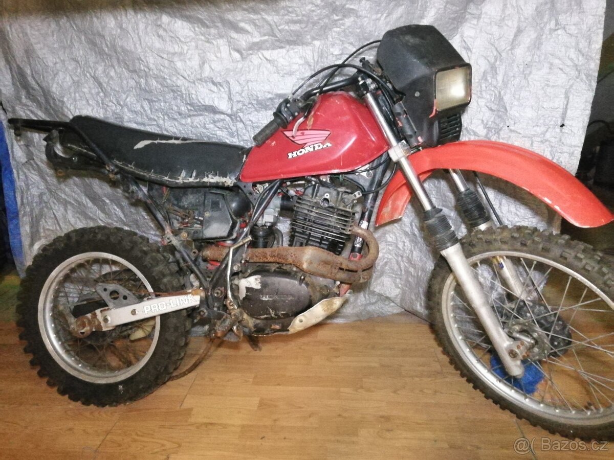 Honda XL 500 - 3