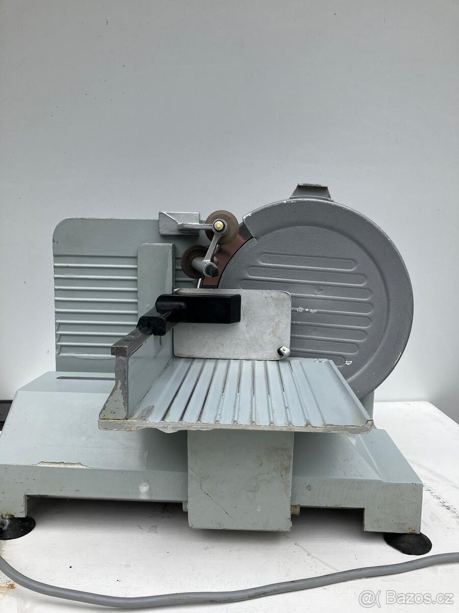 Nářezový stroj - 3