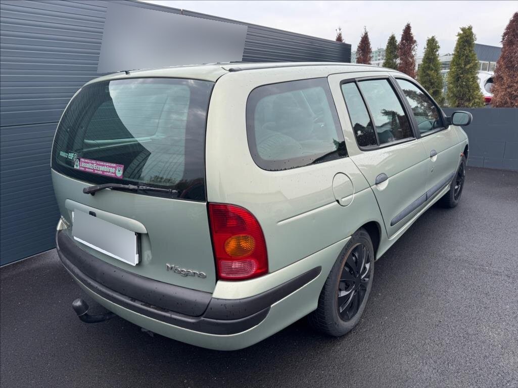 Renault Mégane 1,6 (2001) - 3