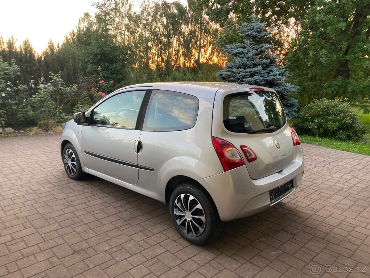 Renault TWINGO II 1.2i 16V 55kW 2014 model 2015 - 3