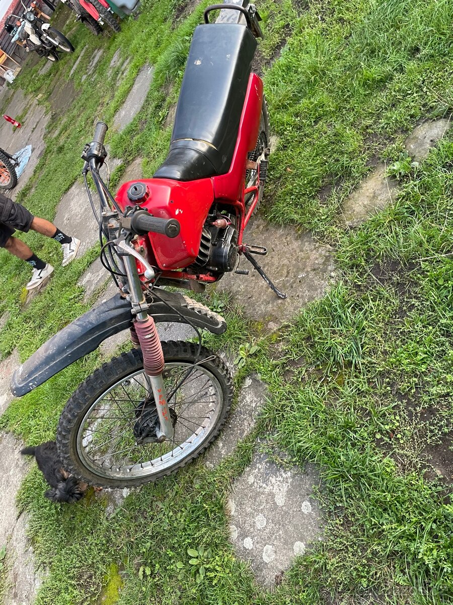 Yamaha dt 80