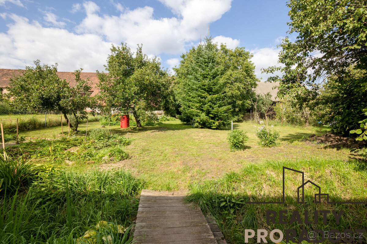 PRODEJ RODINNÉHO DOMU 2+1 V OBCI ŠTÍTARY - 3