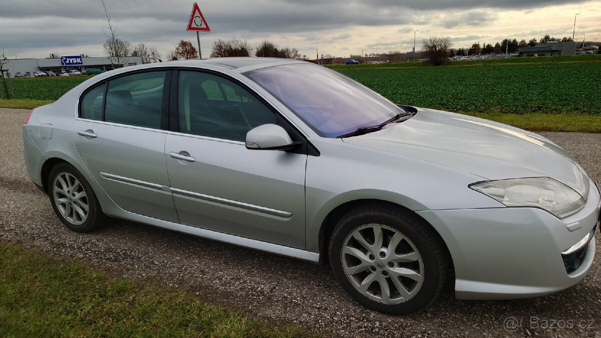 Prodej/výměna Renault laguna 3 benzín 2.0 103 kw. - 3