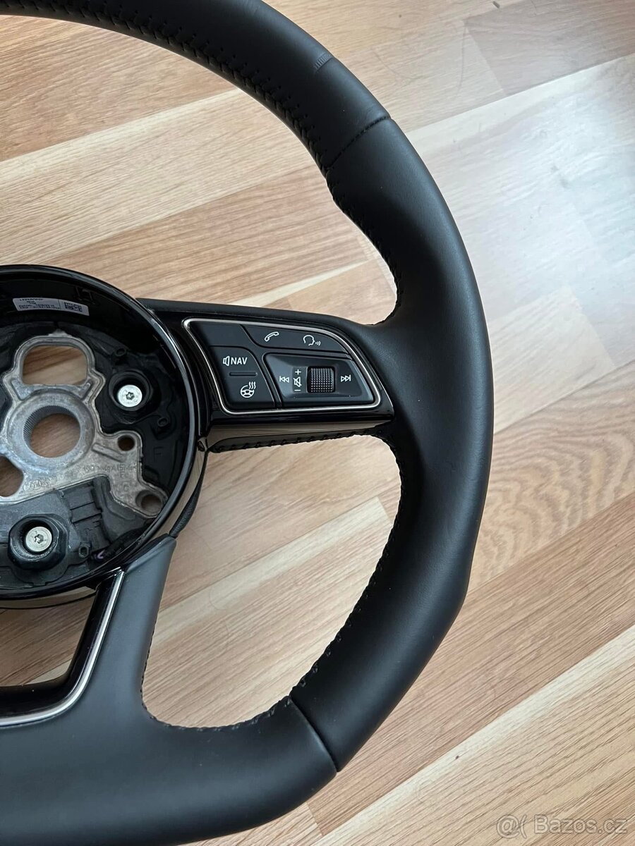 Zkoseny volant audi - 3