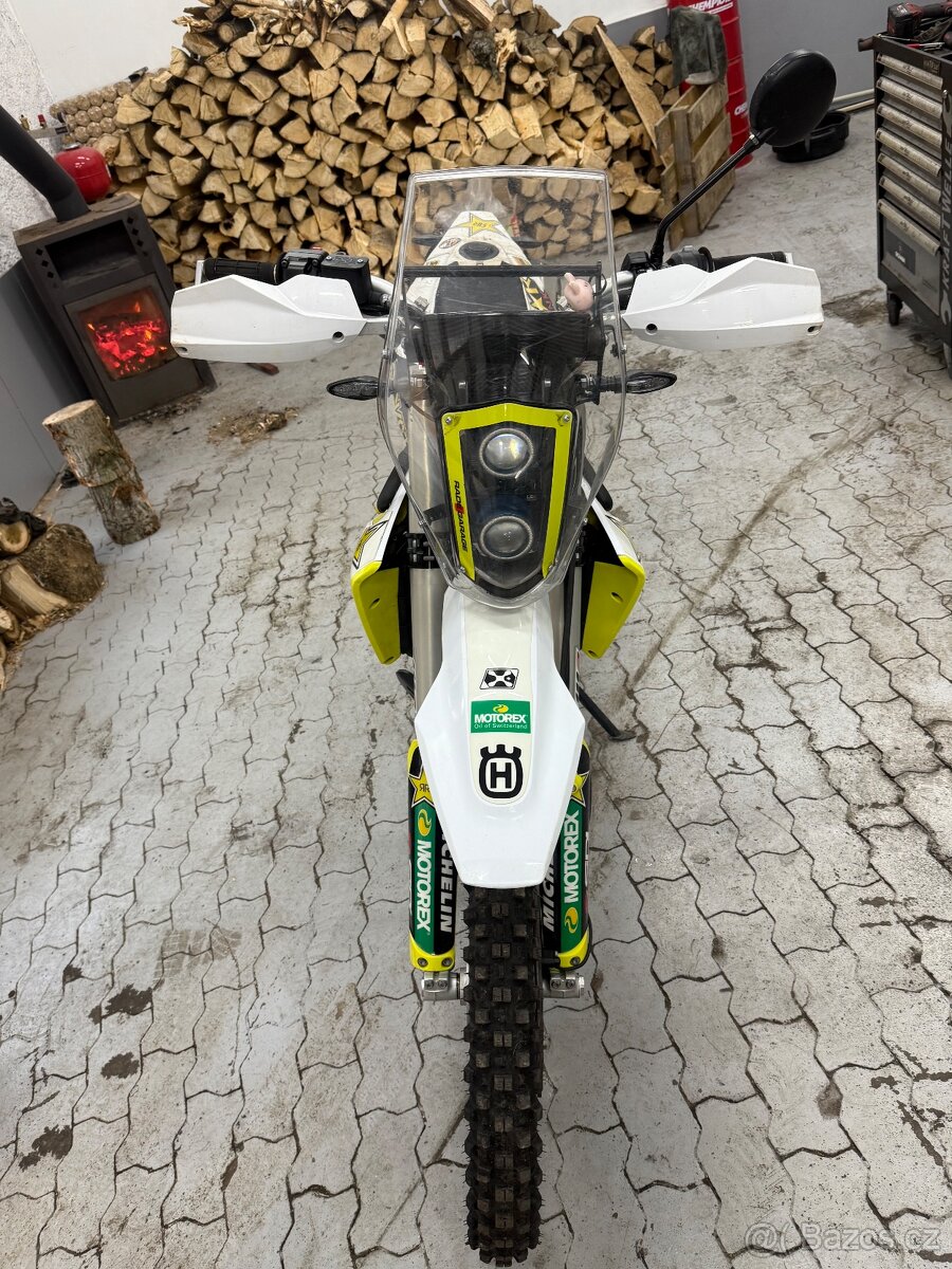 Husqvarna 701 Enduro - 3