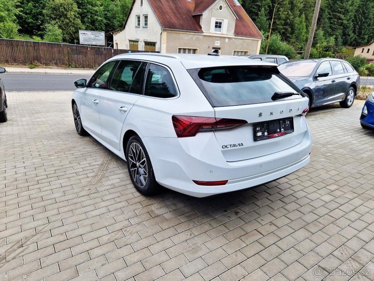 ŠKODA Octavia, 2.0 TDi (110 kW), DSG, r.v. 2022, plný servis - 3