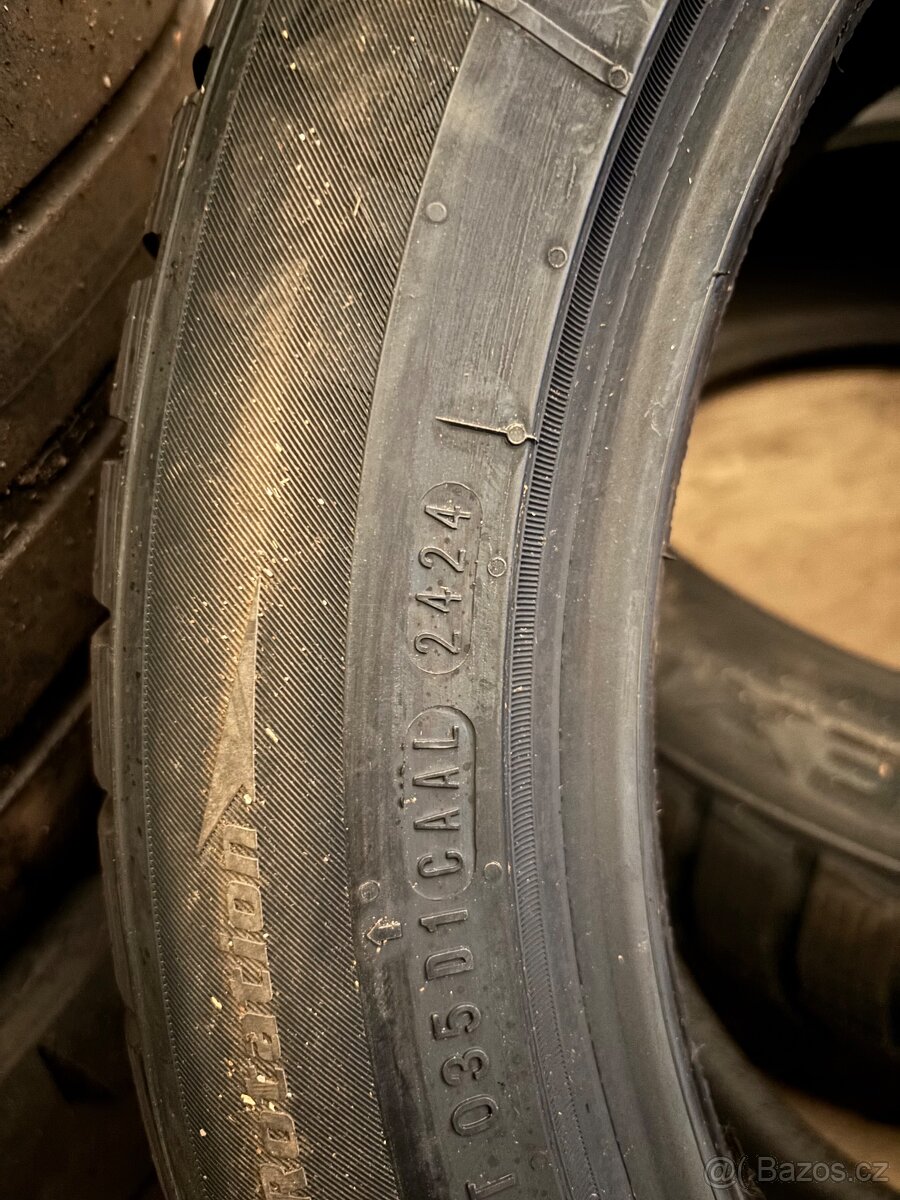 Zimní pneu 225/50R18 - 3