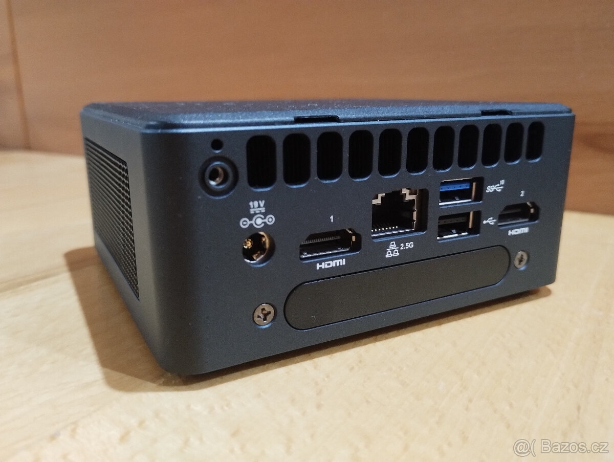 Mini PC Intel NUC 11 i3-1115G4 BEZ RAM a SSD, perfektní stav - 3