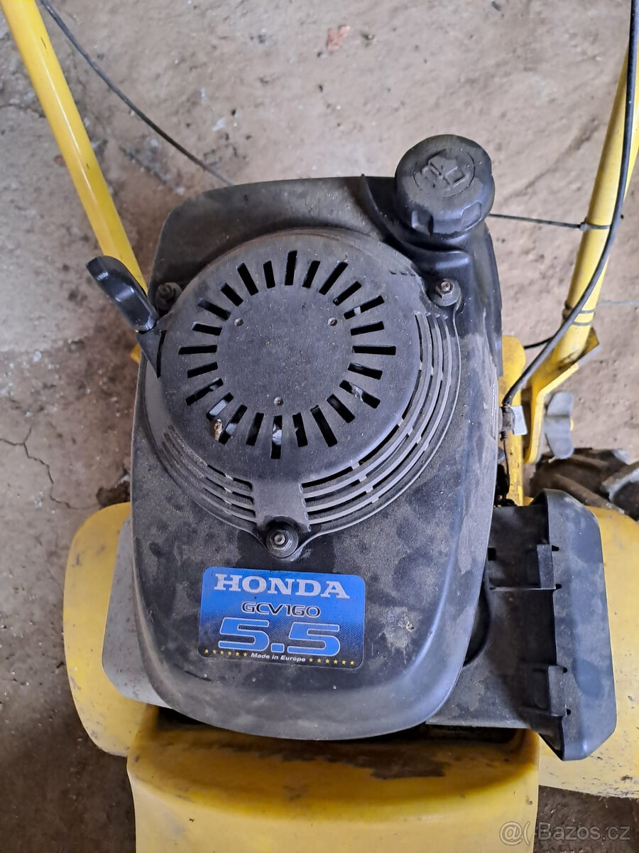 Zametací koště Honda - 3