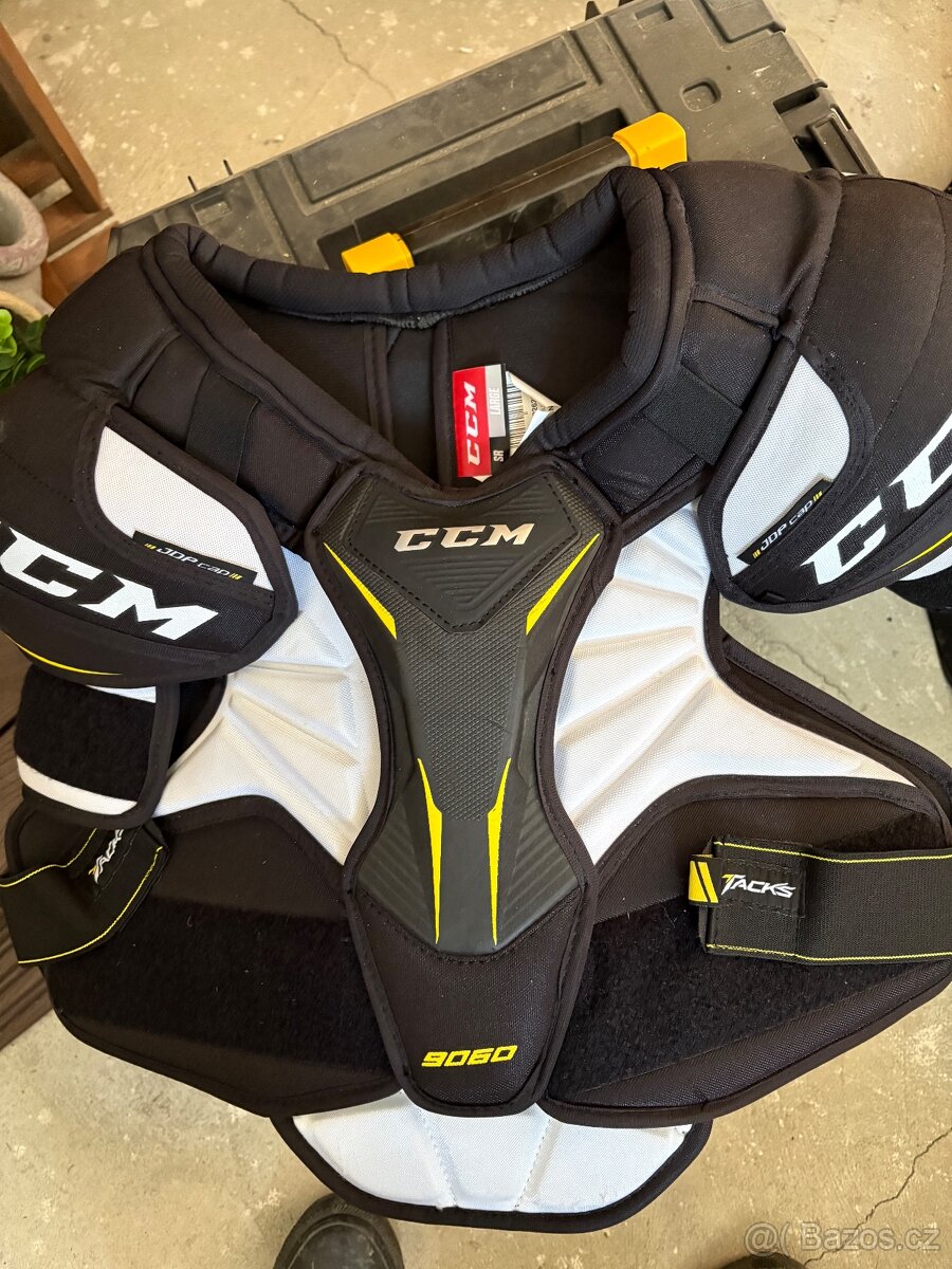 Hráčská výstroj - 3