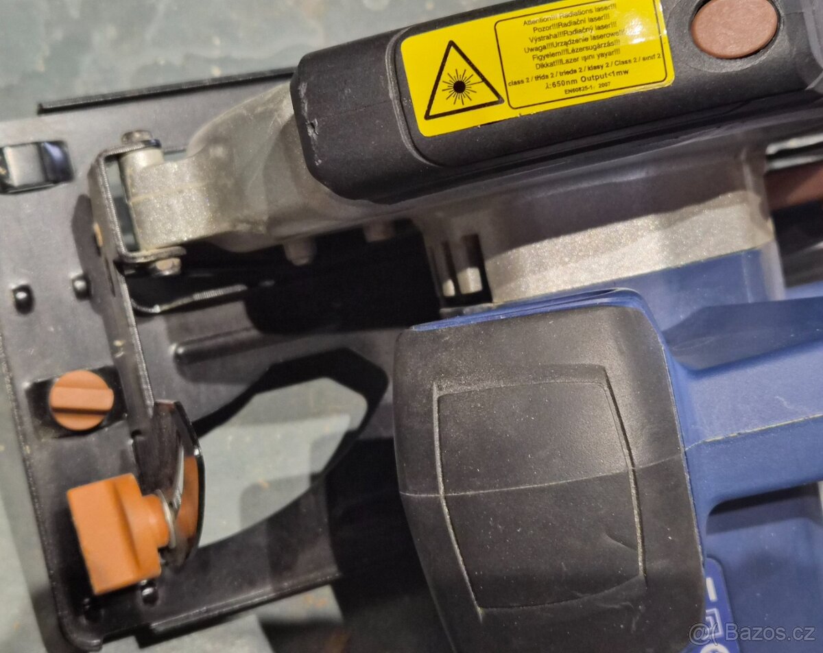 Ruční okružní pila 1400w - 3