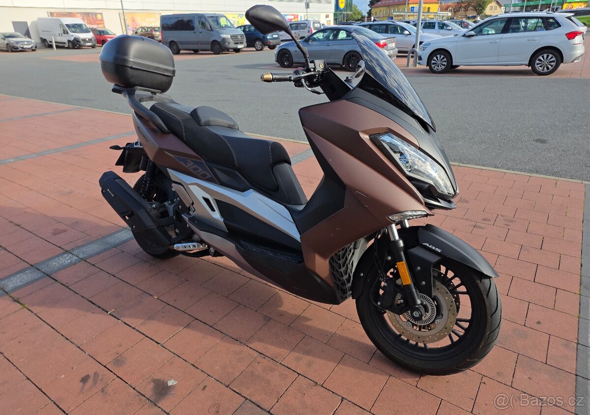 Maxon Discover 300 - 3