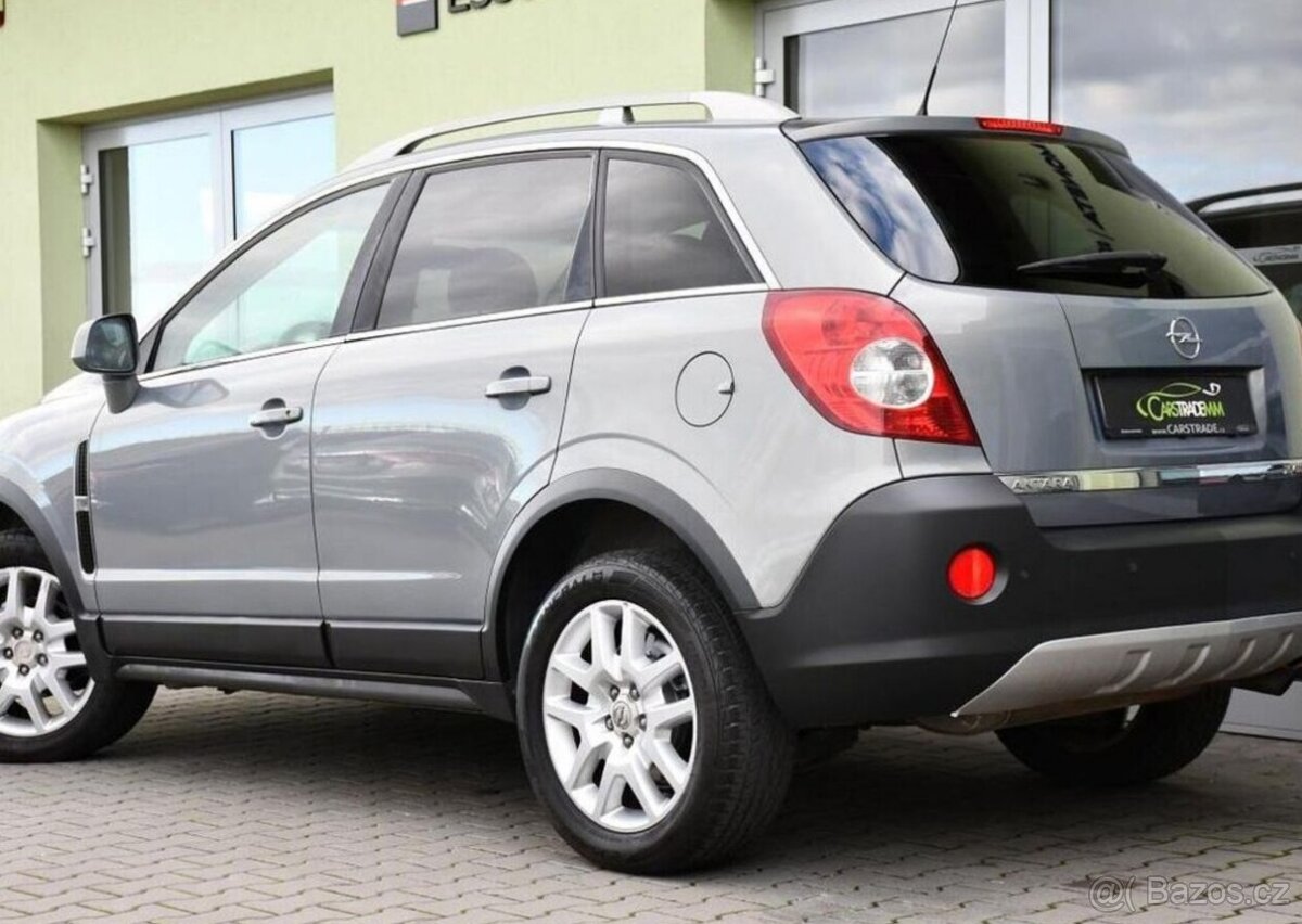 Opel Antara 2.0CDTi COSMO 4X4 AUT A/C - 3