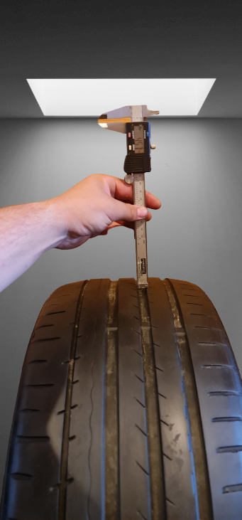 245/40/18 Tomket - letní - na dobírku - 3