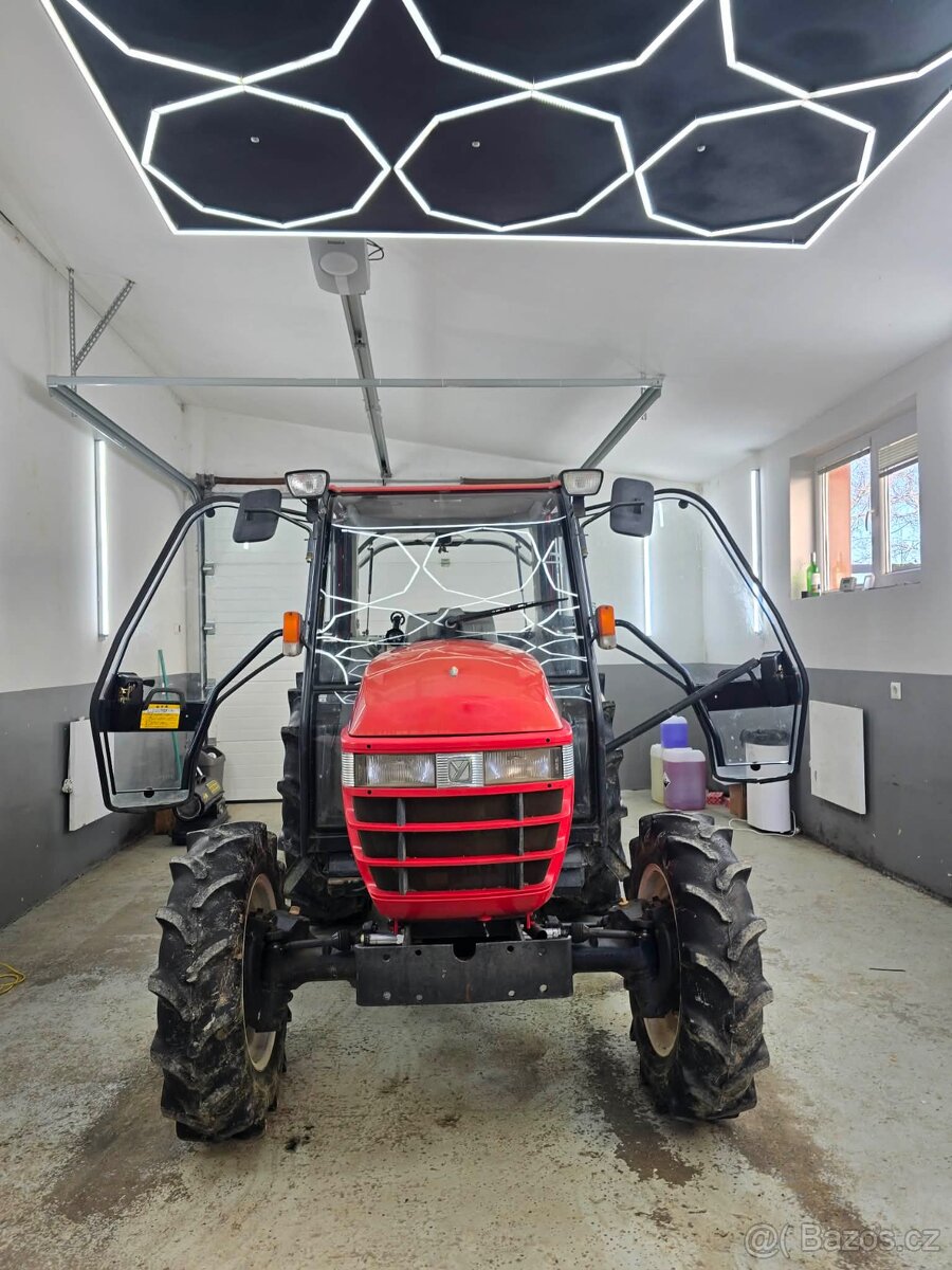Traktor- Malotraktor Yanmar - 3