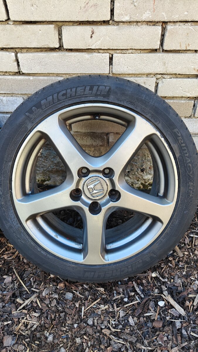 Sada Kol Honda 17" 5 x 114.3 - 3