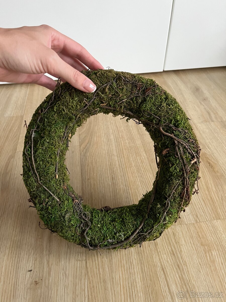 Mechový věnec 27cm - 3