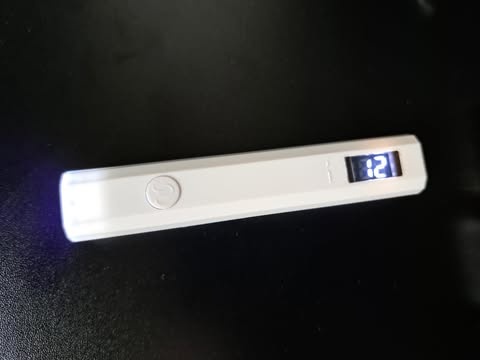 Nové - 2x gelový lak, 2x UV lampa - 3