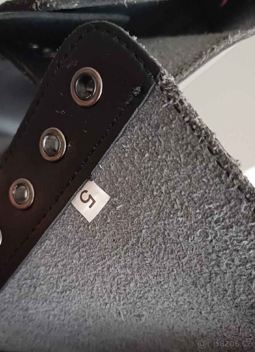 Černé kožené boty vel. 39 - 3