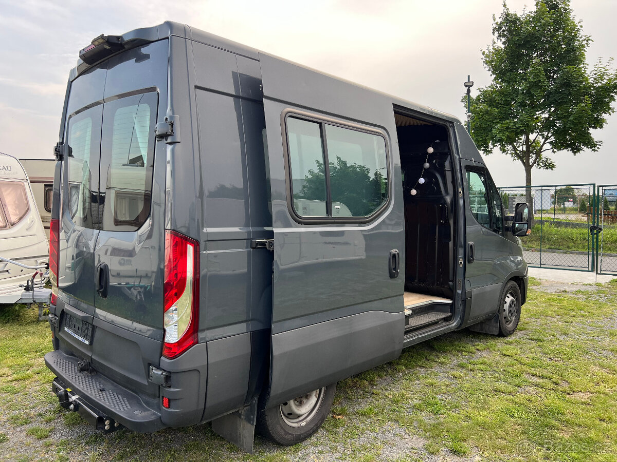 Cestovní obytná dodávka Iveco 2.3 L2H2, rok 2017 - 3