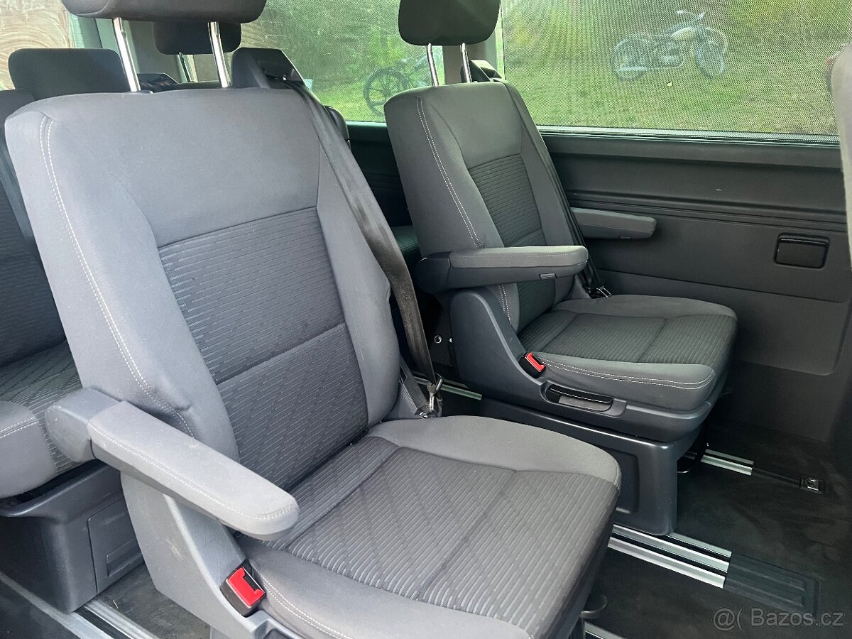 Prodám volkswagen multivan long diesel rok 2013 - 3