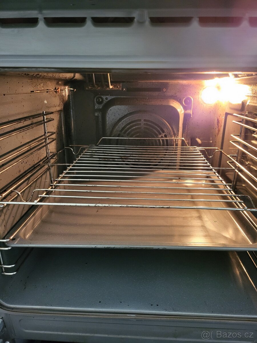 sklokeramický sporák Amica - 3