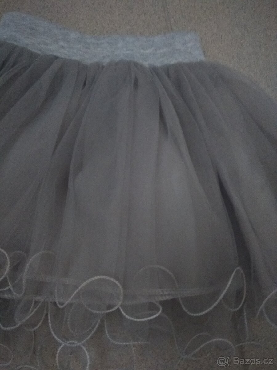 Dívčí sukýnka sukně vel. 92 světle šedá s kytičkami - 3