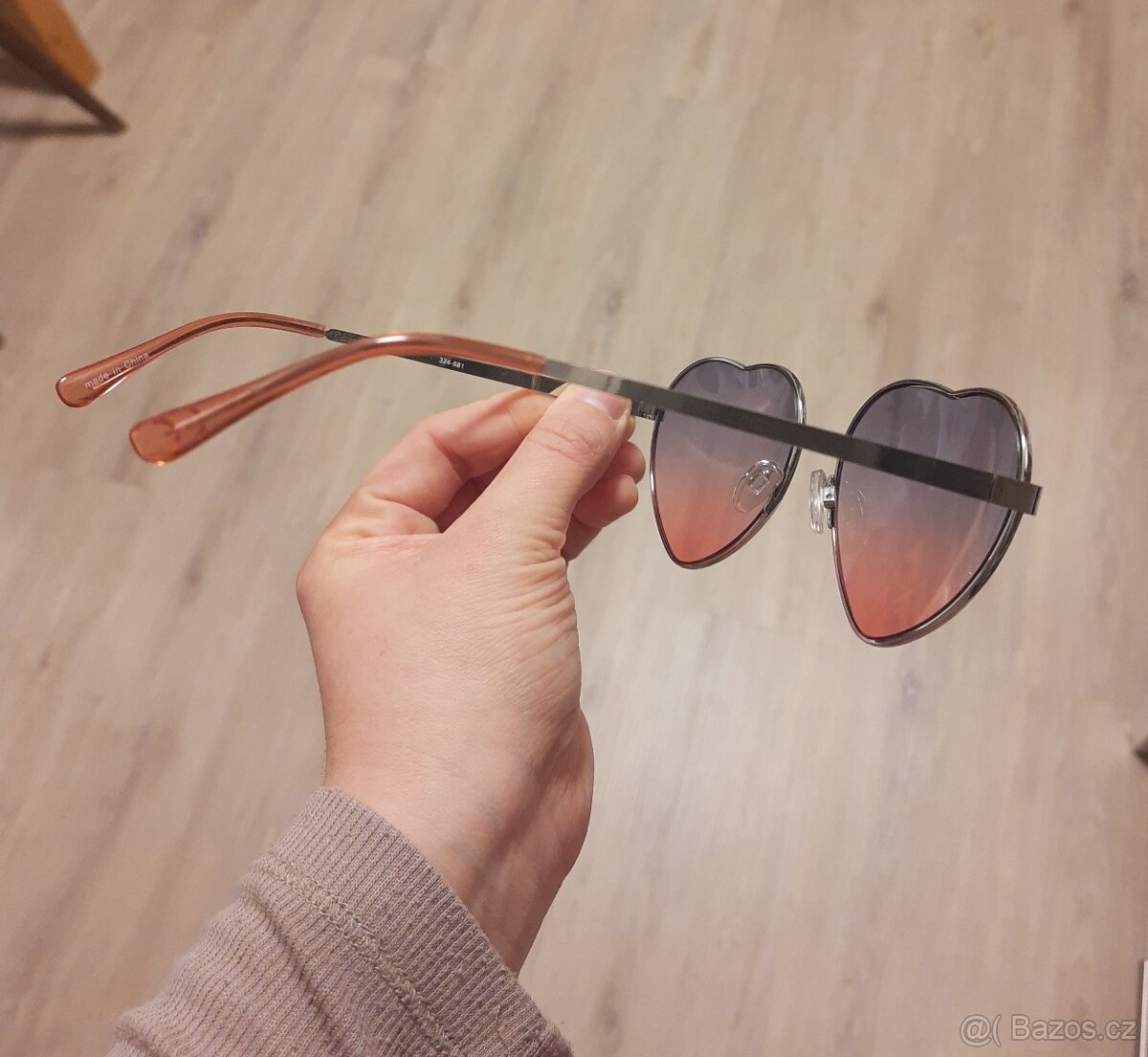 Sluneční brýle s pouzdrem - 3