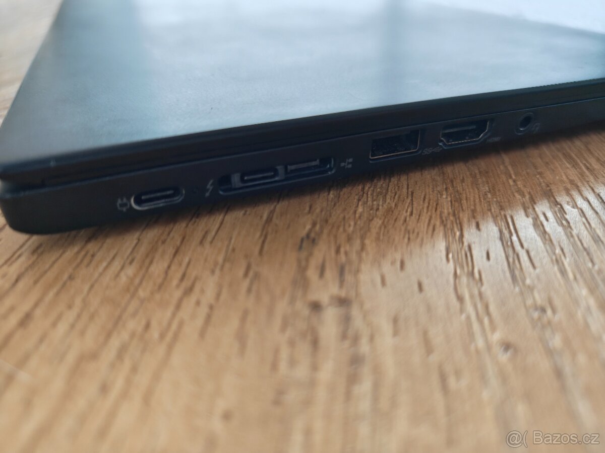 Lenovo ThinkPad X280, i5, 16GB RAM - 3