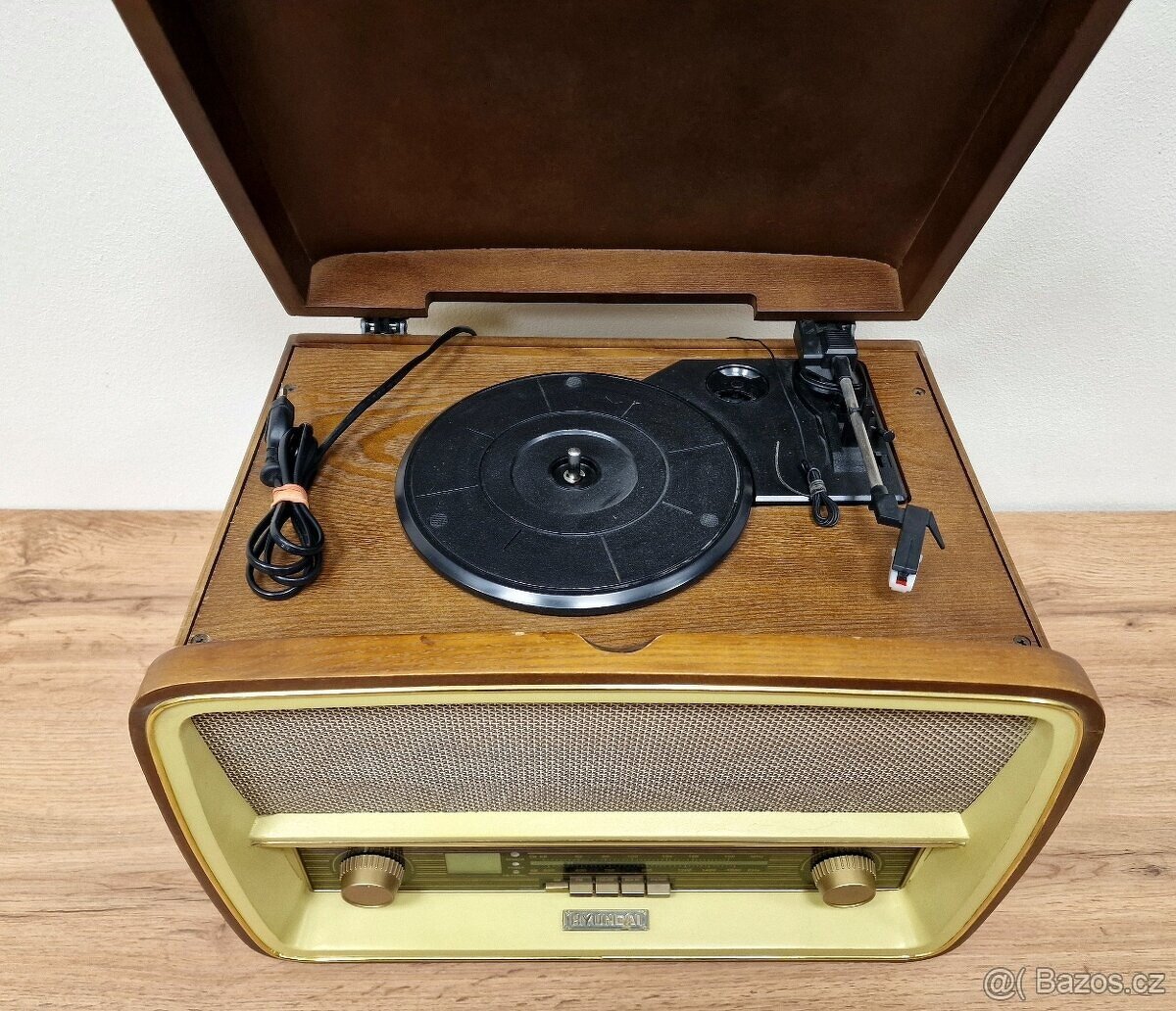 Gramofon s CD Hyundai RTC 1028 RIP - 3