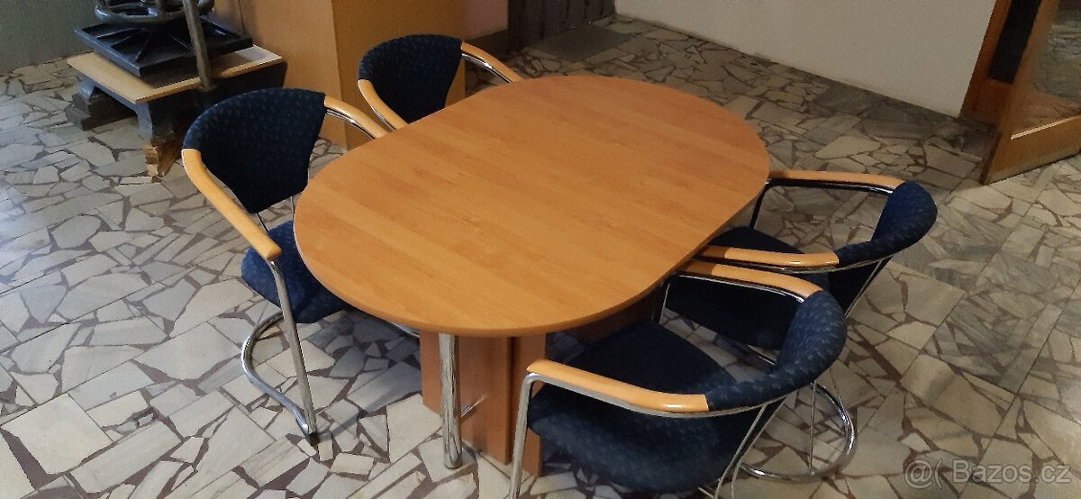 Moderní jídelní set: - 3