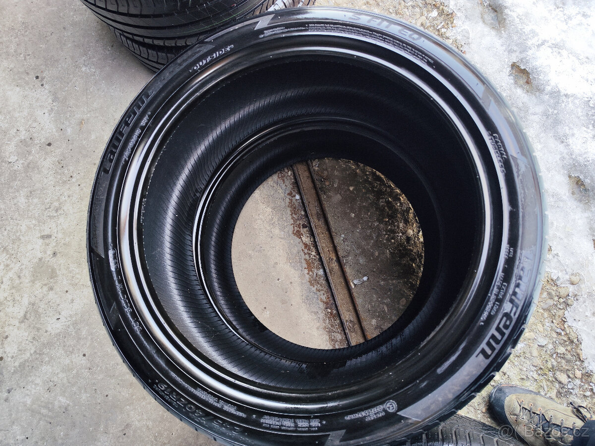 Letní pneu = 245/40 ZR19 = LAUFENN = 2ks - 3