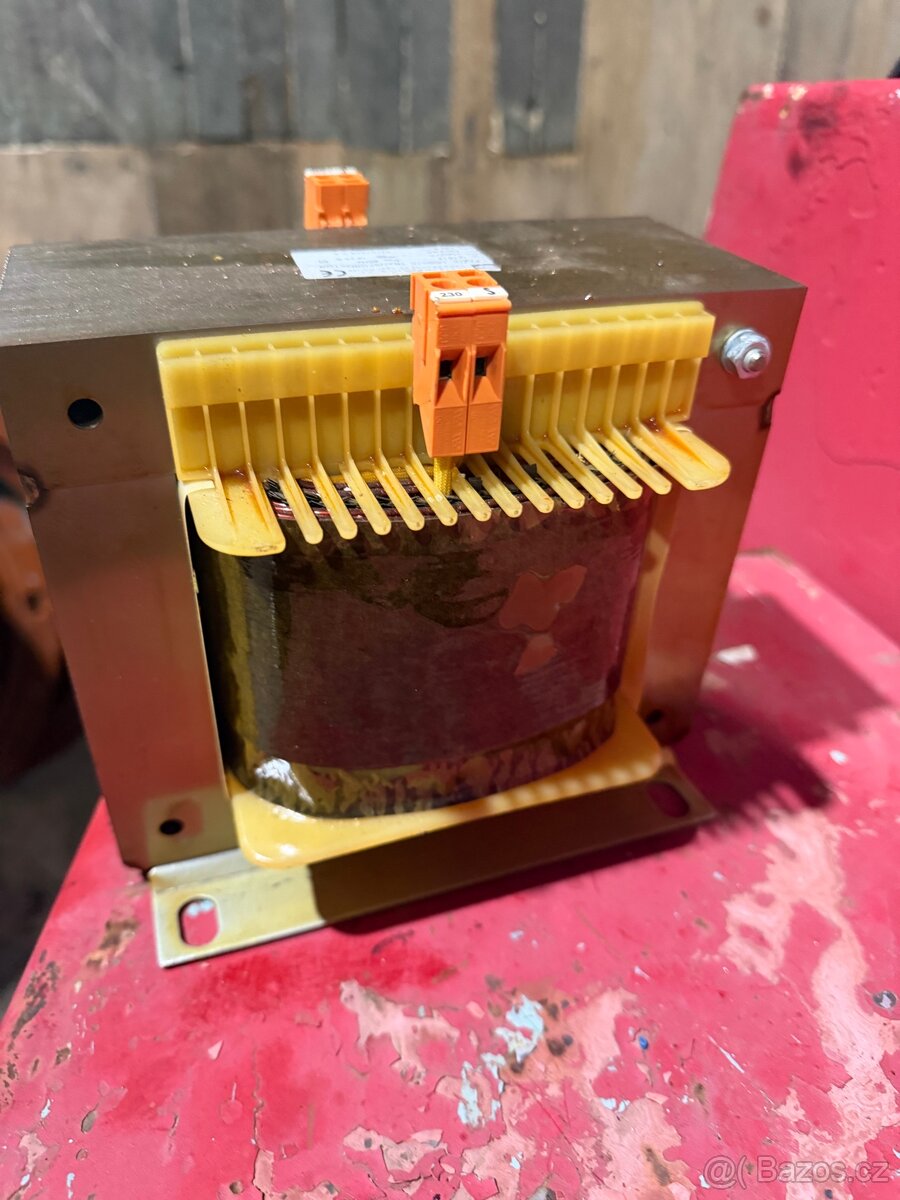 Oddělovací transformátor - 3