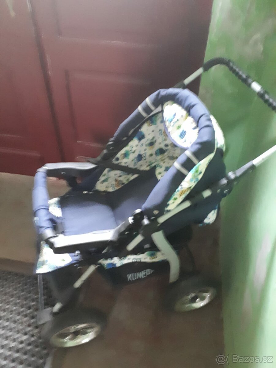 Dětský kočárek - 3