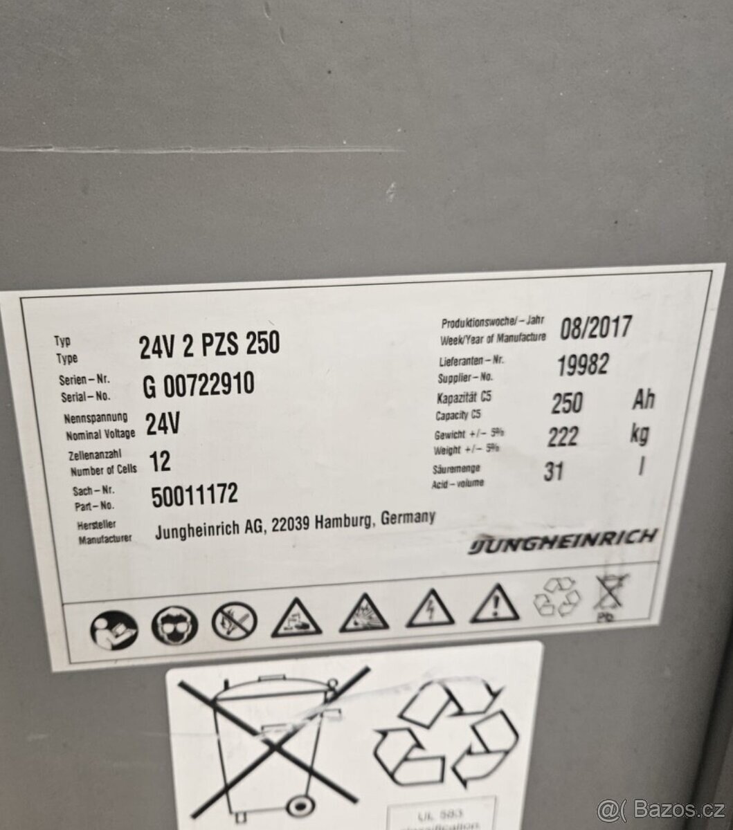 Elektrický vysokozdvižný vozík Jungheinrich EJD 220 - 3