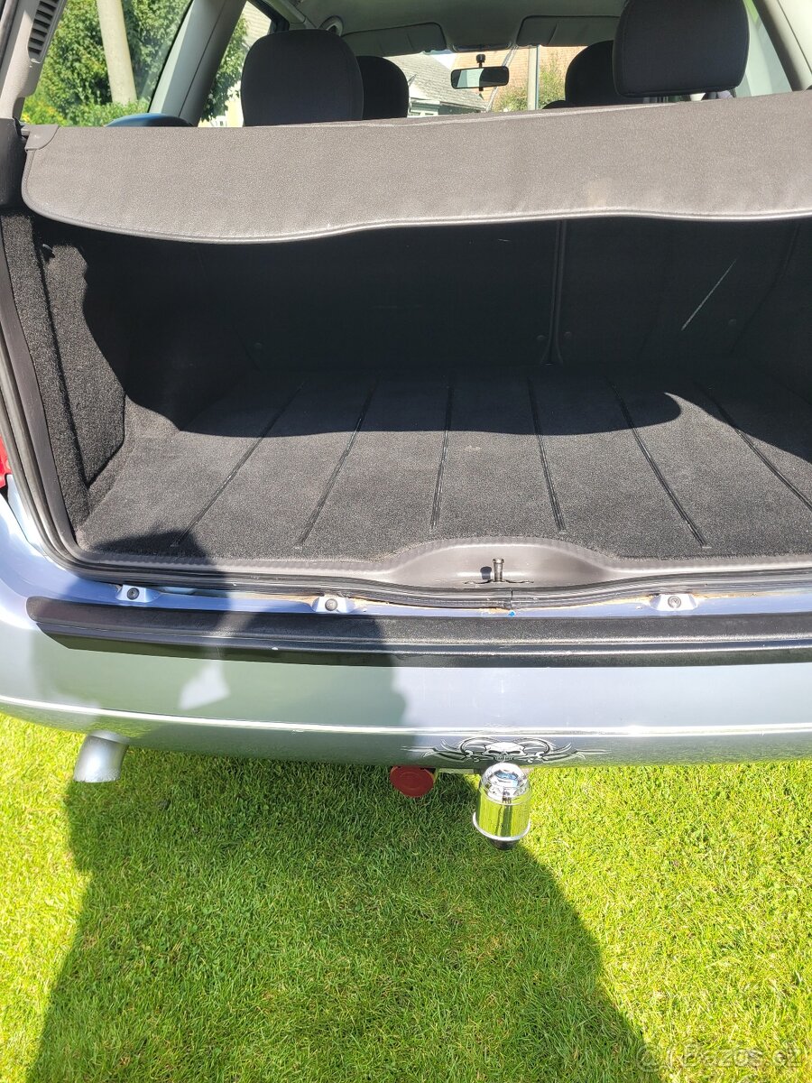 Prodam Ford focus combi 1.8.TDDI 66kw r.v 2005.Posledni výro - 3