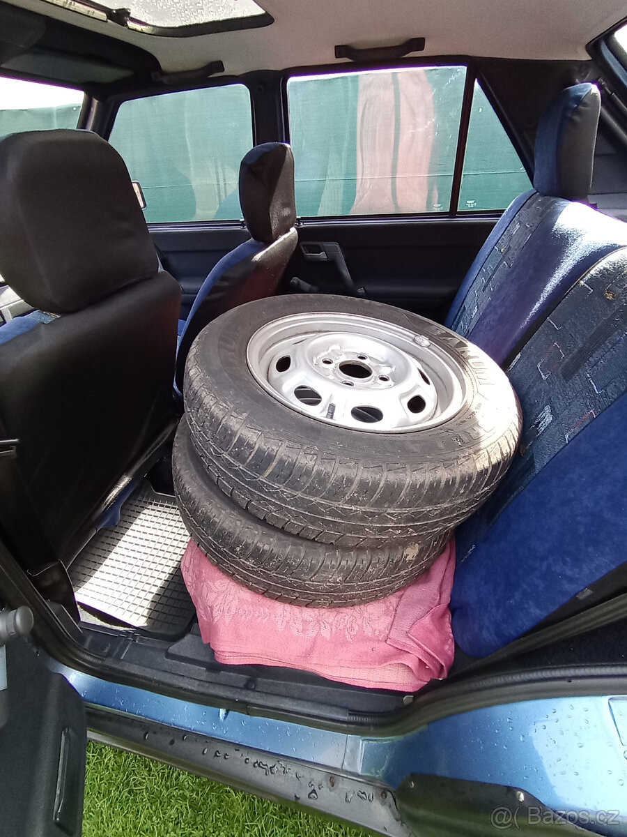 Škoda favorit LX - 3