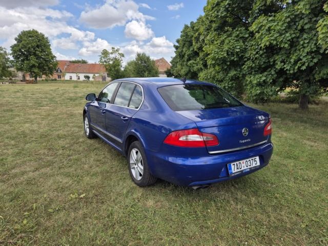 Prodám Škoda Superb 2.0 TDI 125 kW - Elegance 4x4 - 3