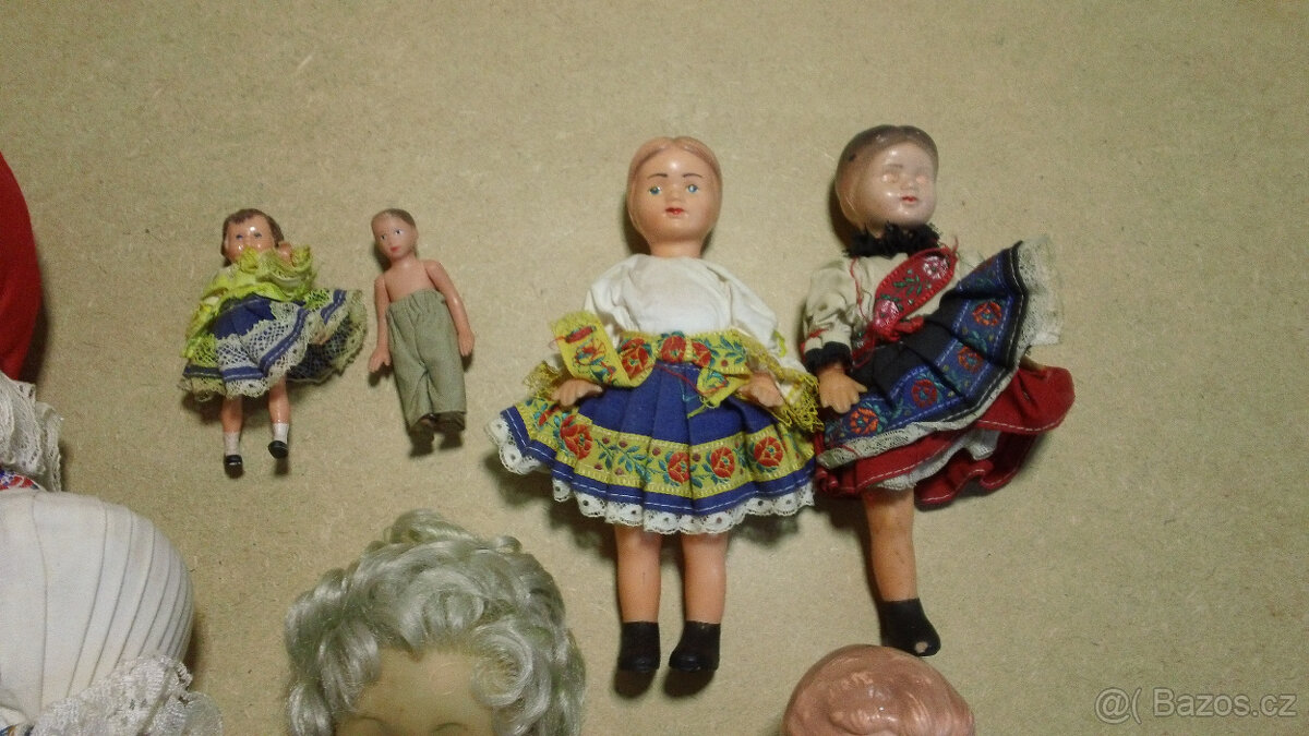 panenky v kroji - 3
