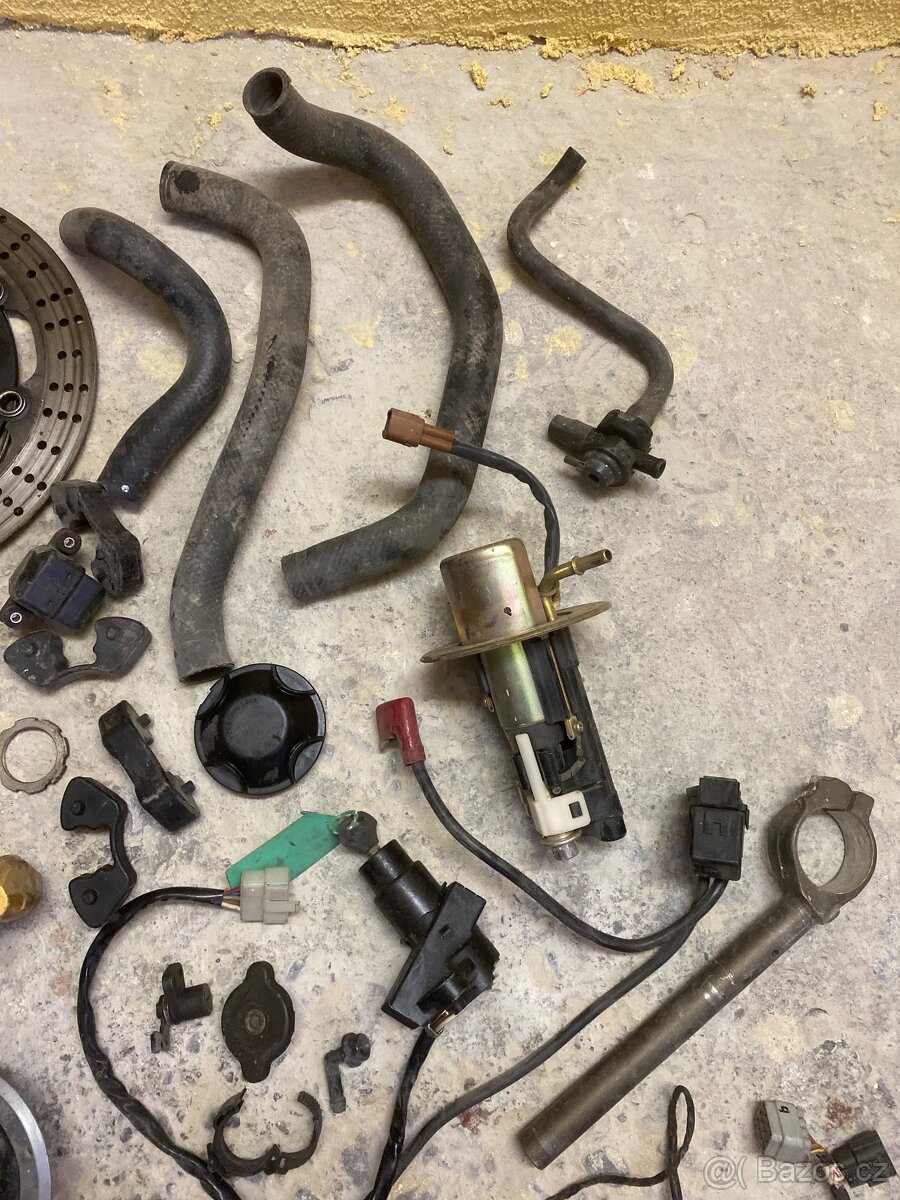 Kawasaki 636 díly - 3