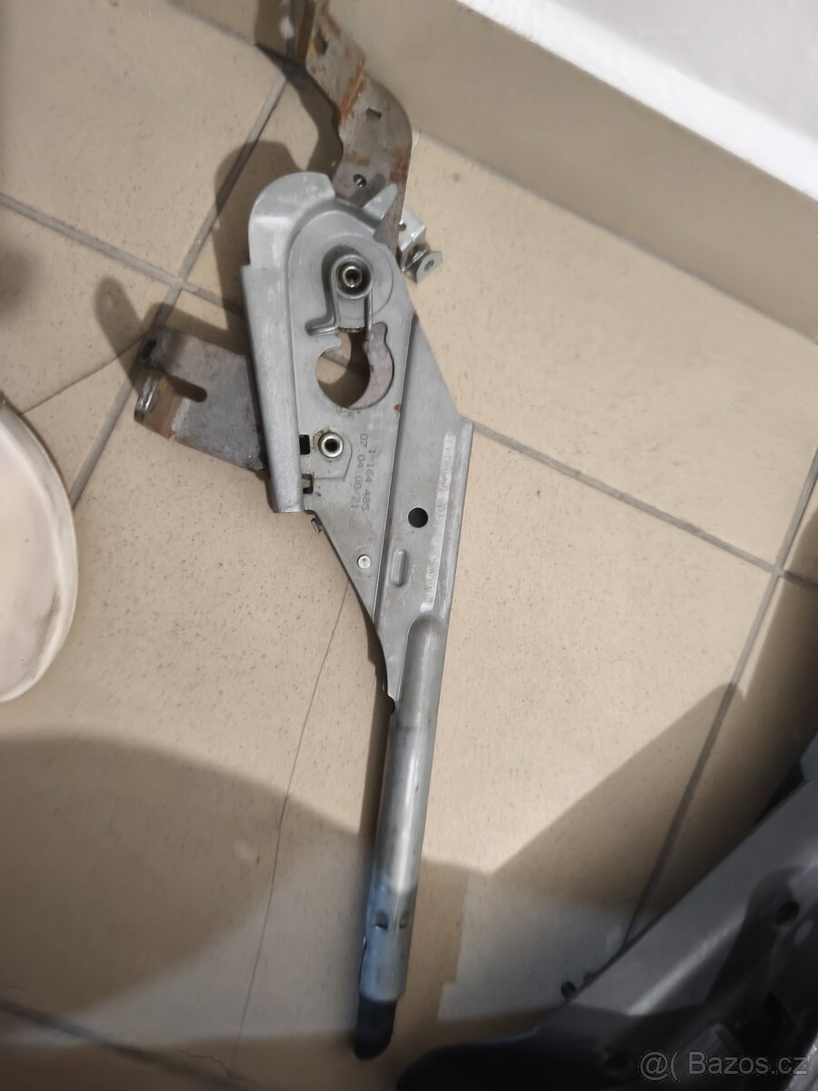 Díly E46 330ci Coupé Cabrio po face - 3