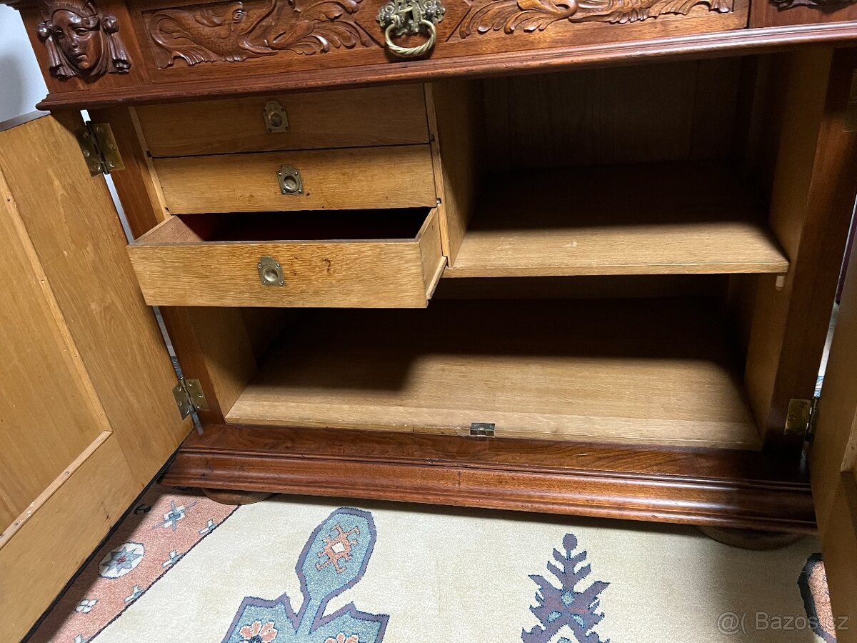 SET - 2x příborník, komoda, stůl 1870-1914 - 3