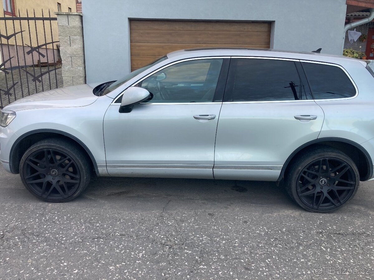 vw Touareg 4.2 tdi rok 2015 FACELIFT V8 - 3